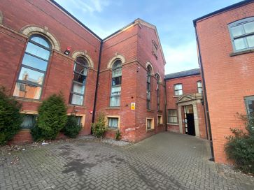 Property for Auction in North East - 15 Parkview Apartments, 323 Linthorpe Road, Middlesbrough, Cleveland TS1 4AL