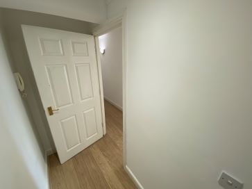 Property for Auction in North East - 14 Parkview Apartments, 323 Linthorpe Road, Middlesbrough, Cleveland TS1 4AL