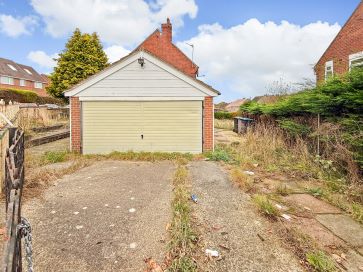 Property for Auction in North East - 166 Hollyhill Gardens West, Stanley, County Durham DH9 6NU