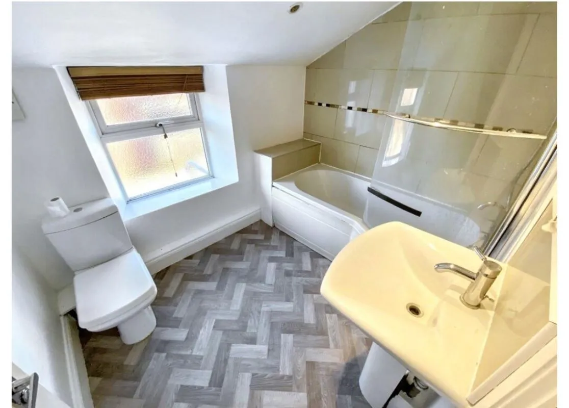 Consett, County Durham, DH8 6NE - Online Auctions