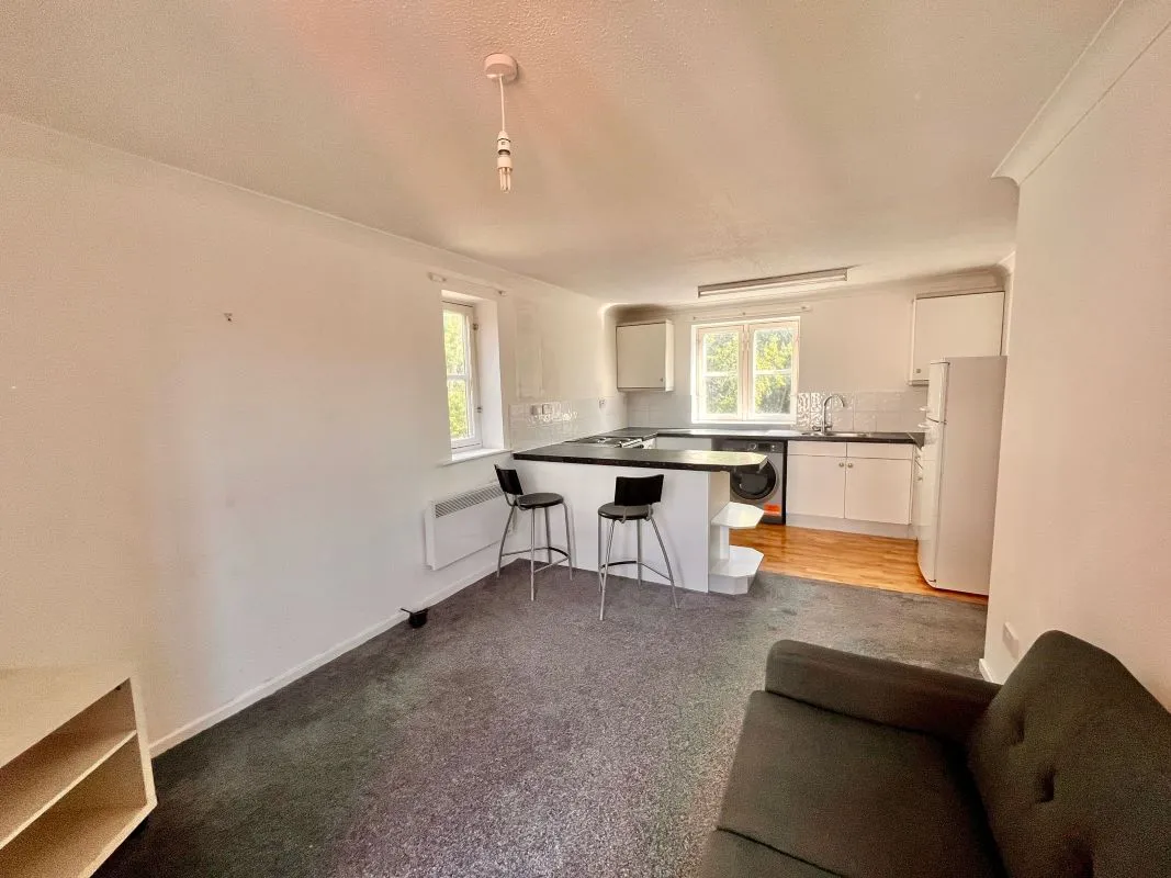 Newcastle upon Tyne, Tyne and Wear, NE6 1UG - Online Auctions