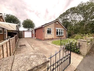 Property for Auction in North East - 19 Ryton Close, Thornaby, Stockton-On-Tees, North Yorkshire TS17 0LQ