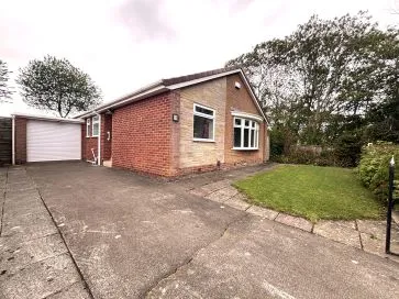 Property for Auction in North East - 19 Ryton Close, Thornaby, Stockton-On-Tees, North Yorkshire TS17 0LQ