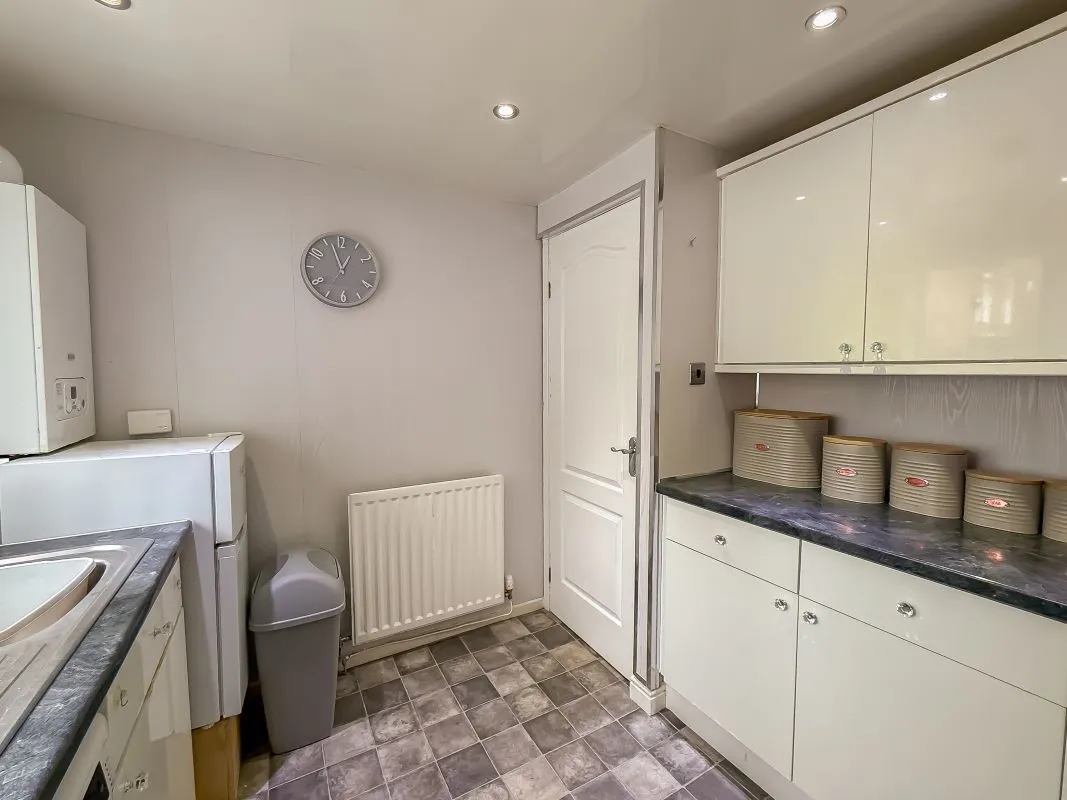 Washington, Tyne And Wear, NE38 0JG - Online Auctions