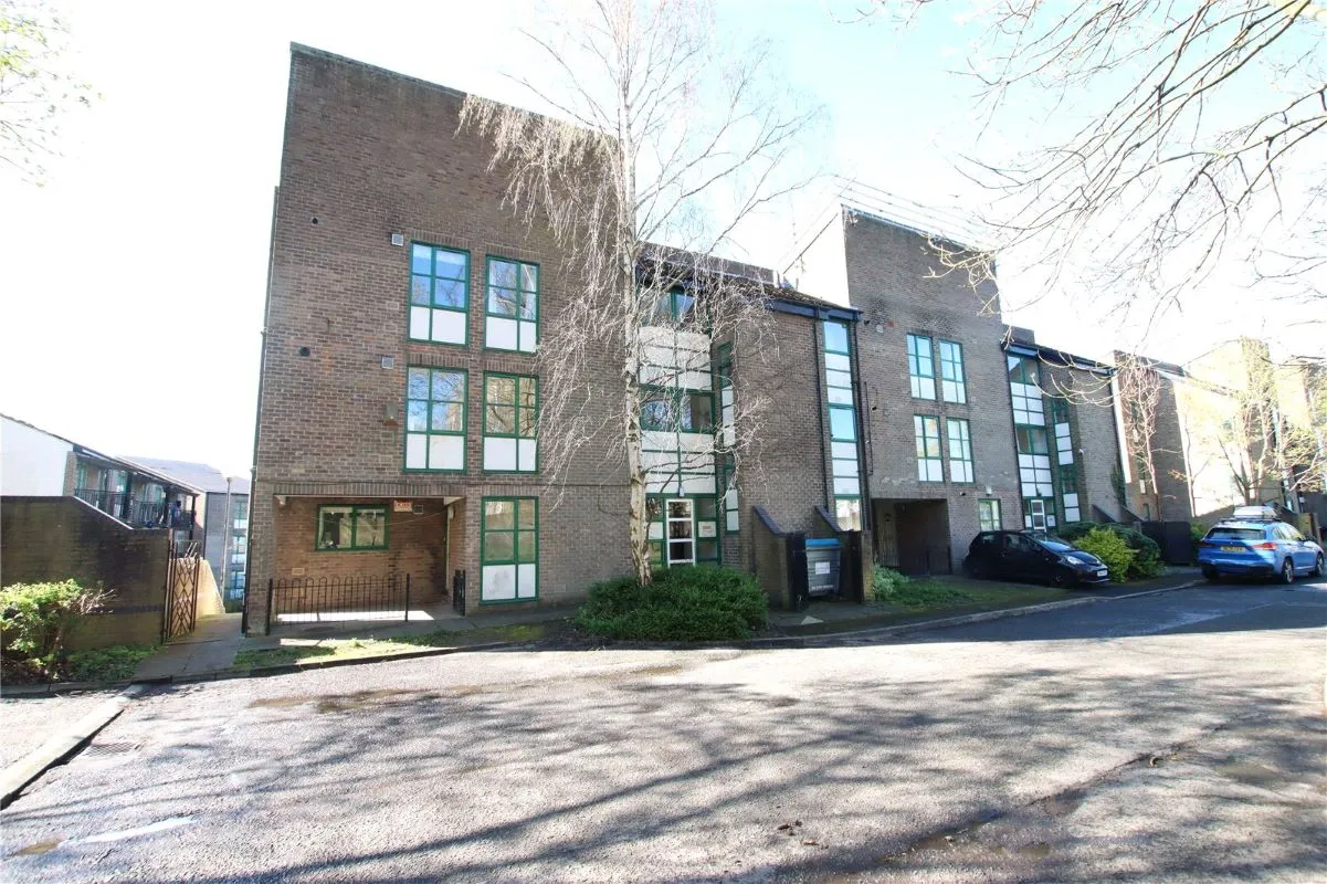 Washington, Tyne And Wear, NE38 0HZ - Online Auctions