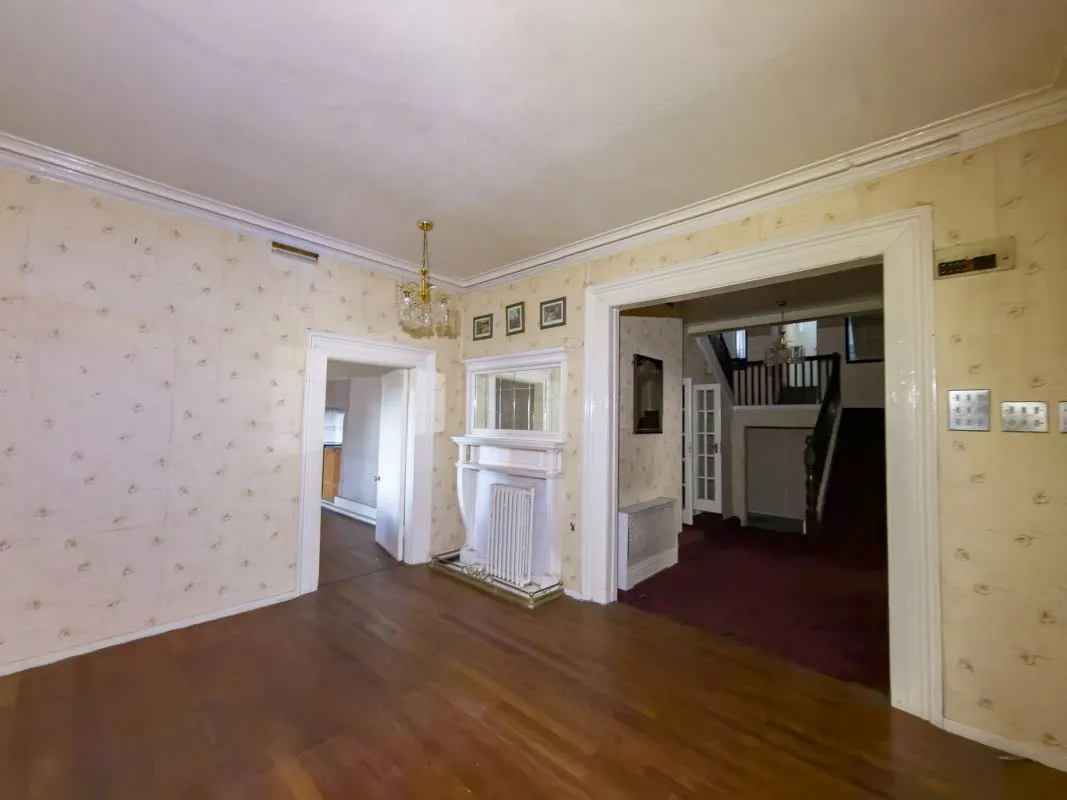 Hall Lane, Houghton le Spring, Tyne And Wear, DH5 8DB - Online Auctions