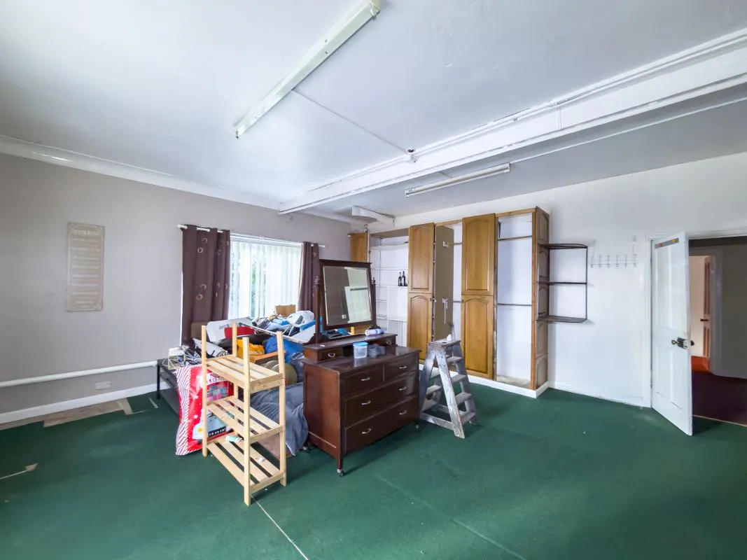 Hall Lane, Houghton le Spring, Tyne And Wear, DH5 8DB - Online Auctions