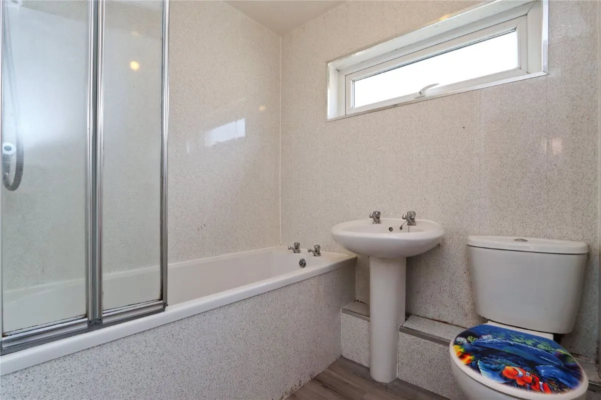 Chopwell, Newcastle upon Tyne, Tyne and Wear, NE17 7DL - Online Auctions