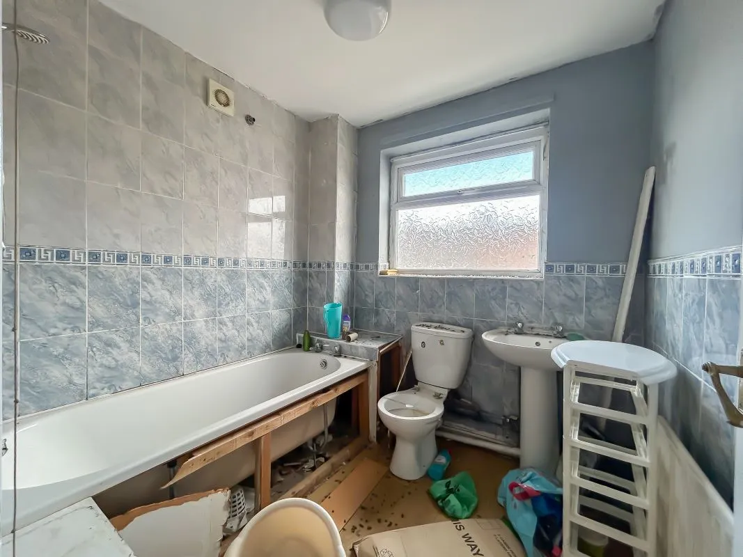 Wallsend, Tyne And Wear, NE28 8SD - Online Auctions