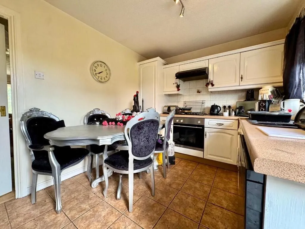 Redcar, Cleveland, TS10 2RR - Online Auctions