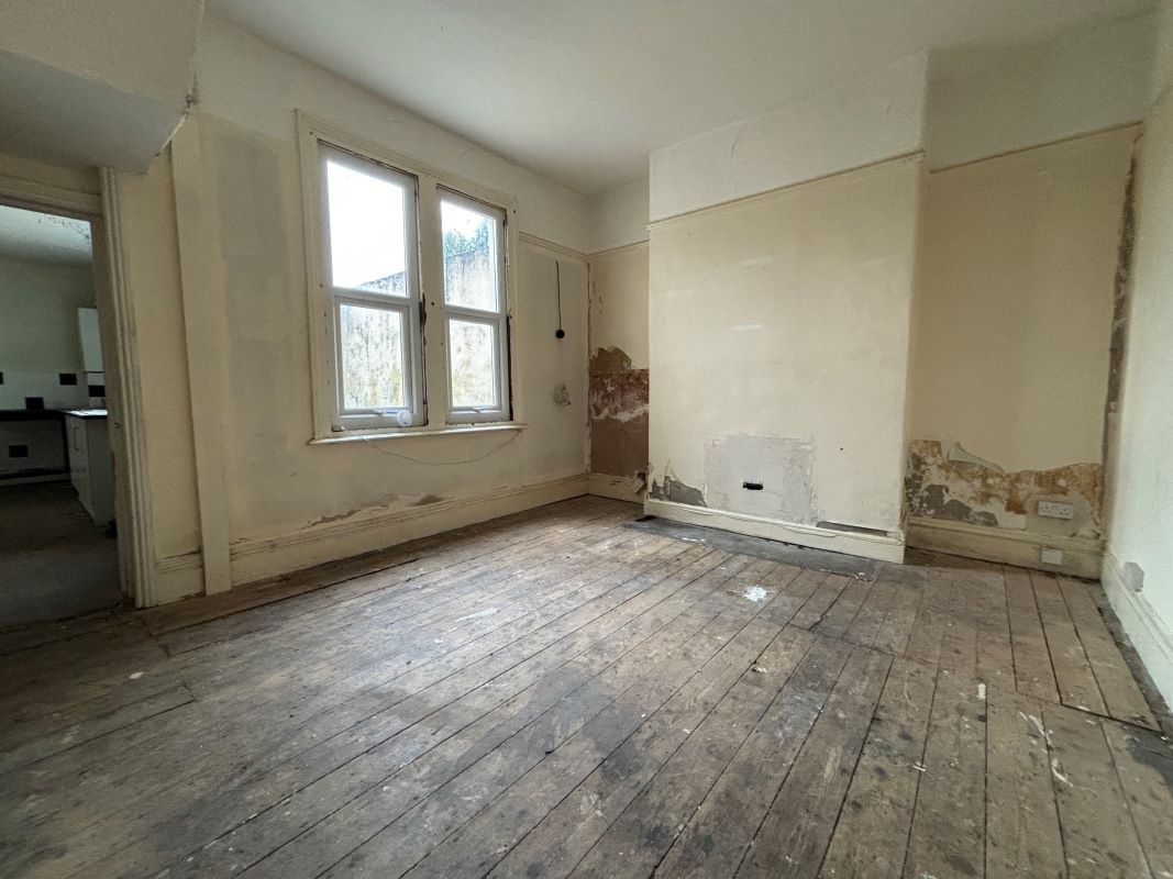 Hartlepool, Cleveland, TS25 1TX - Online Auctions