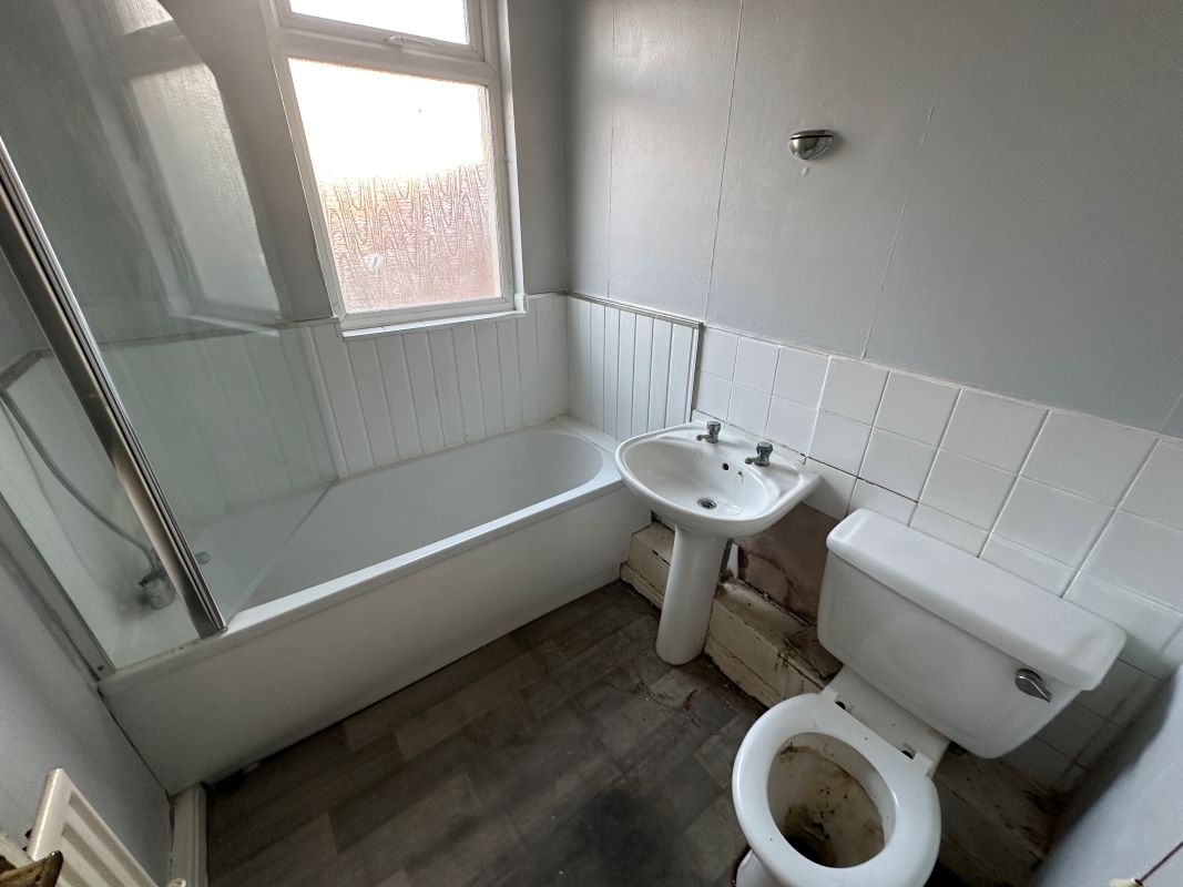 Hartlepool, Cleveland, TS25 1QA - Online Auctions