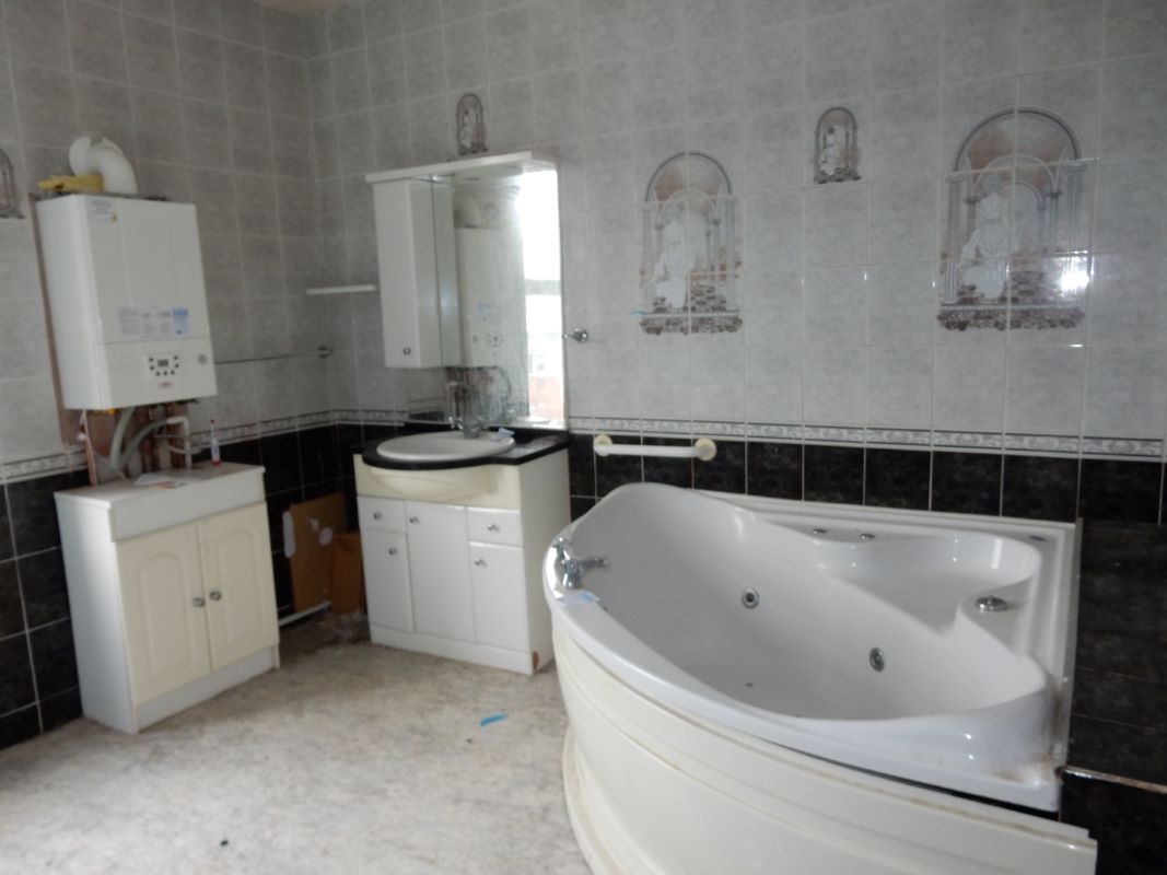 Peterlee, County Durham, SR8 3SD - Online Auctions