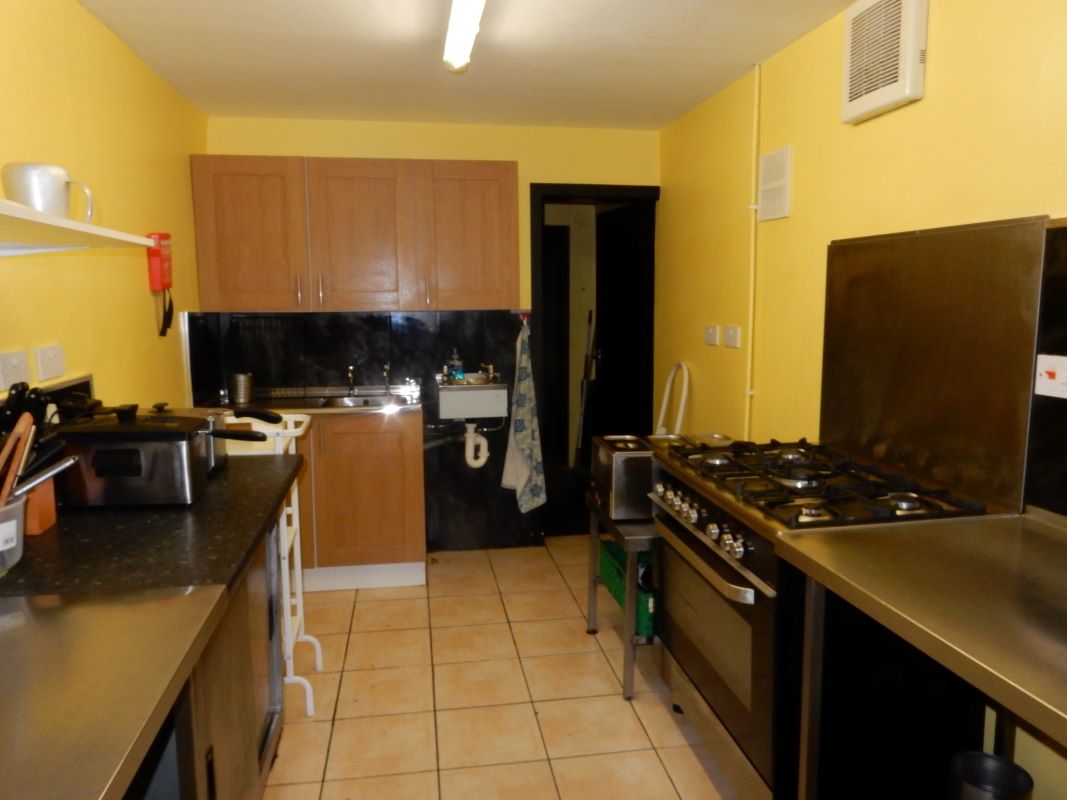 Sunderland, Tyne and Wear, SR2 8RH - Online Auctions