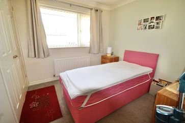 Property for Auction in North East - 26 Eglinton Avenue, Guisborough, North Yorkshire TS14 7BN
