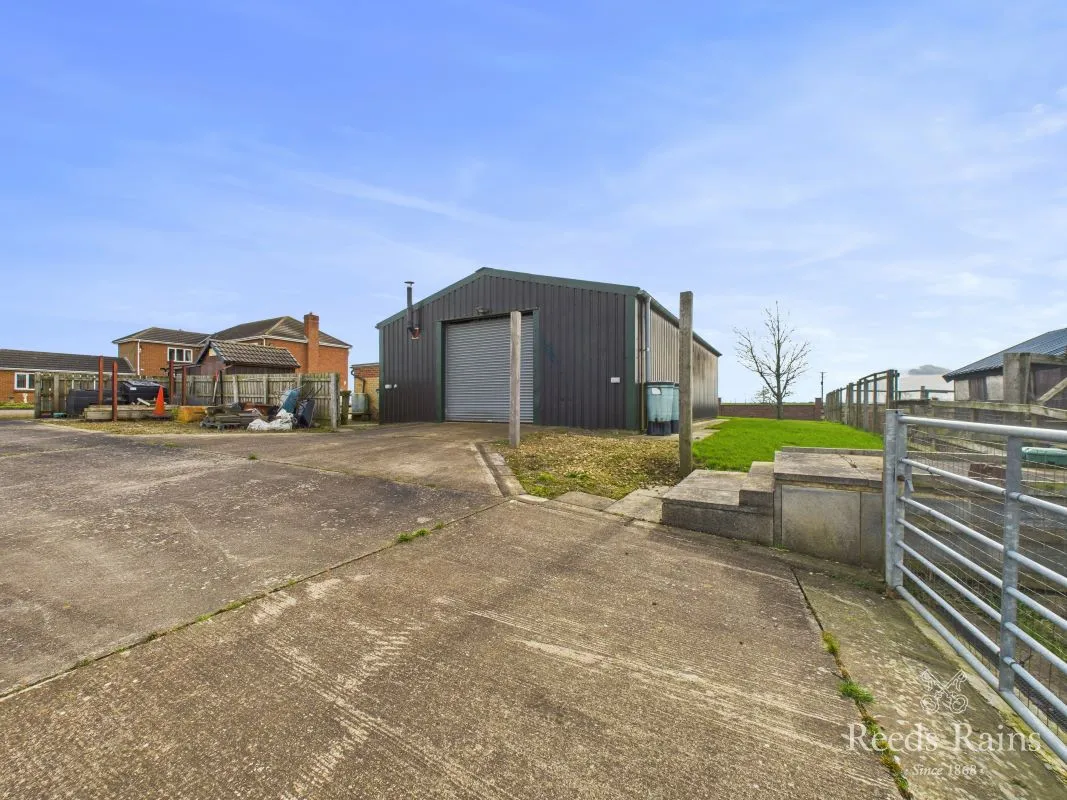 Sandy Leas Lane, Elton, Cleveland, TS21 1BS - Online Auctions