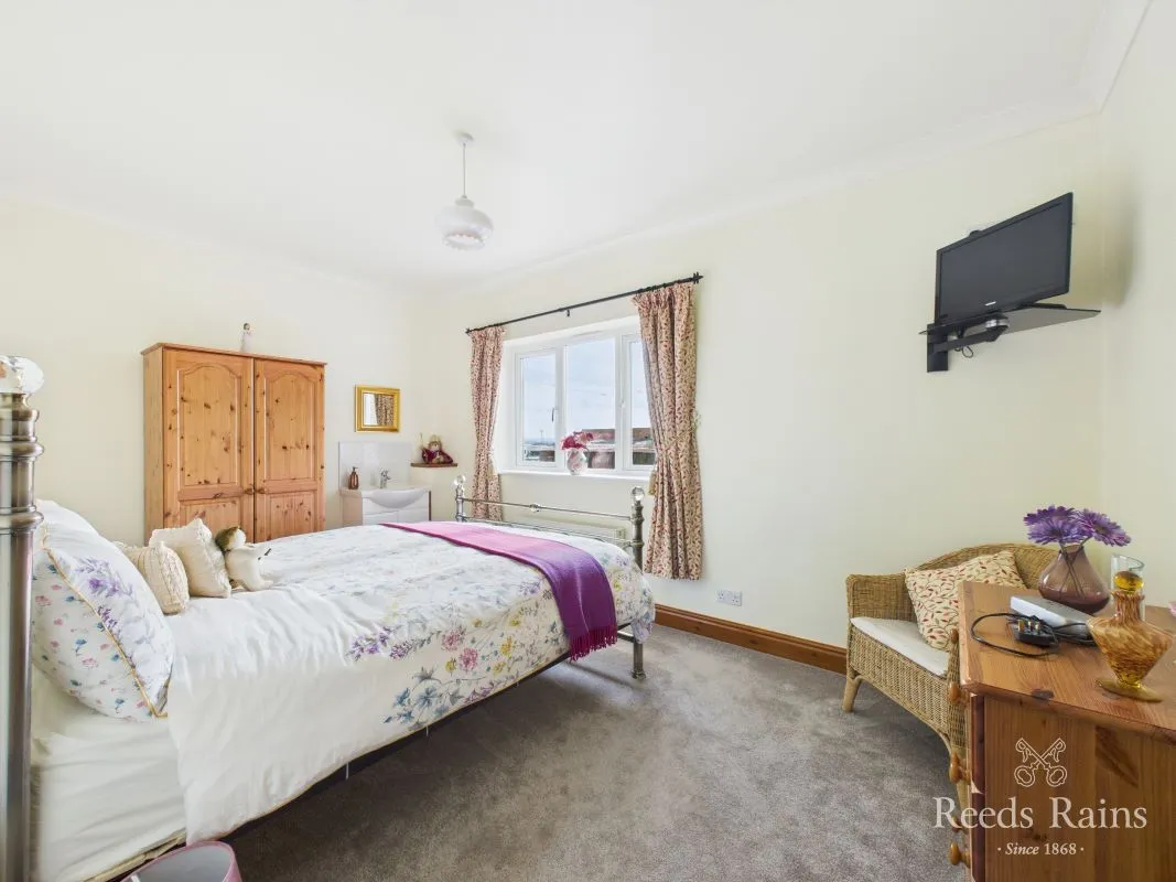 Sandy Leas Lane, Elton, Cleveland, TS21 1BS - Online Auctions