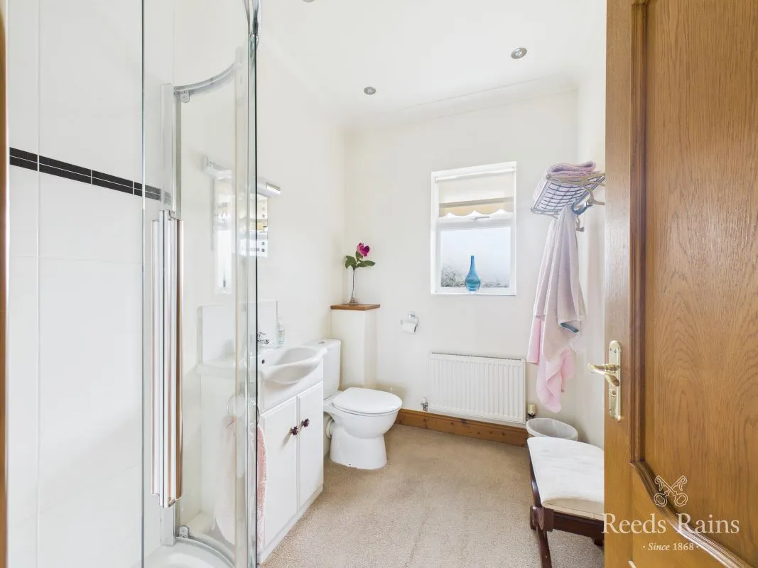 Sandy Leas Lane, Elton, Cleveland, TS21 1BS - Online Auctions