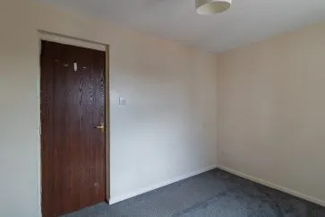 Property for Auction in North East - 35 Foundry Court, Newcastle upon Tyne, Tyne and Wear NE6 1UG