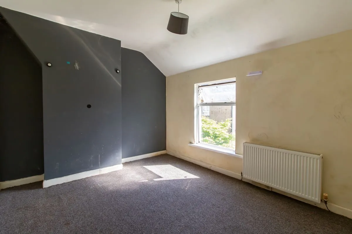 Chopwell, Newcastle upon Tyne, Tyne and Wear, NE17 7LE - Online Auctions
