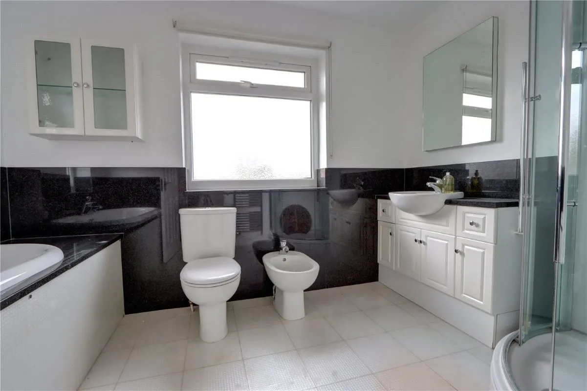 Walbottle, Newcastle upon Tyne, Tyne and Wear, NE15 8JE - Online Auctions