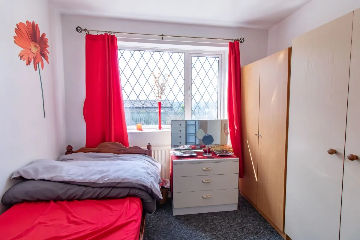 Newcastle upon Tyne, Tyne and Wear, NE15 8TA - Online Auctions