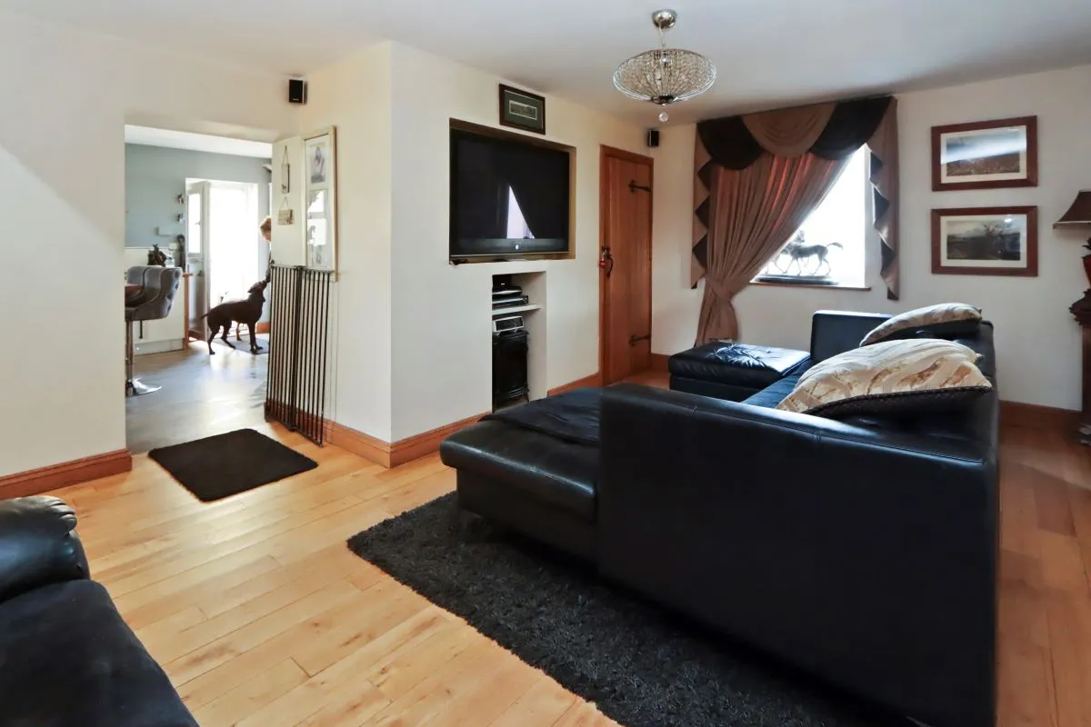 Bowburn, Durham, County Durham, DH6 5NQ - Online Auctions