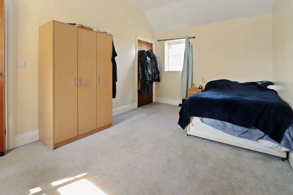 Bowburn, Durham, County Durham, DH6 5NQ - Online Auctions