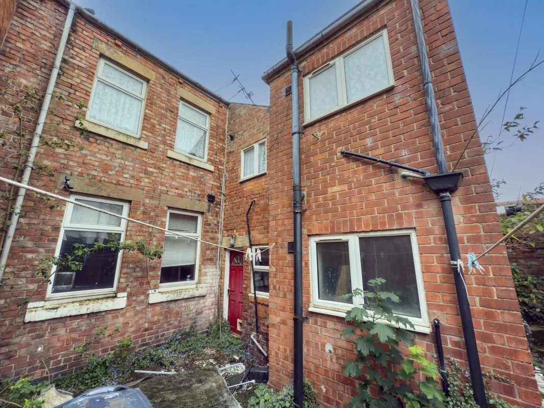 Gateshead, Tyne And Wear, NE8 1RJ - Online Auctions