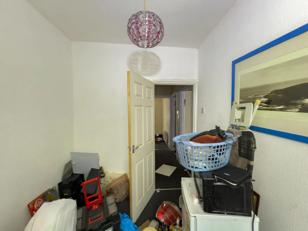 Gateshead, Tyne And Wear, NE8 1RJ - Online Auctions