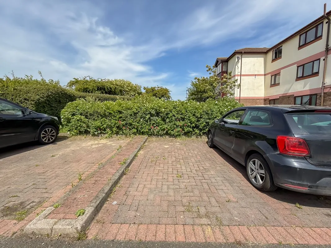 Sunderland, Tyne and Wear, SR5 2QP - Online Auctions