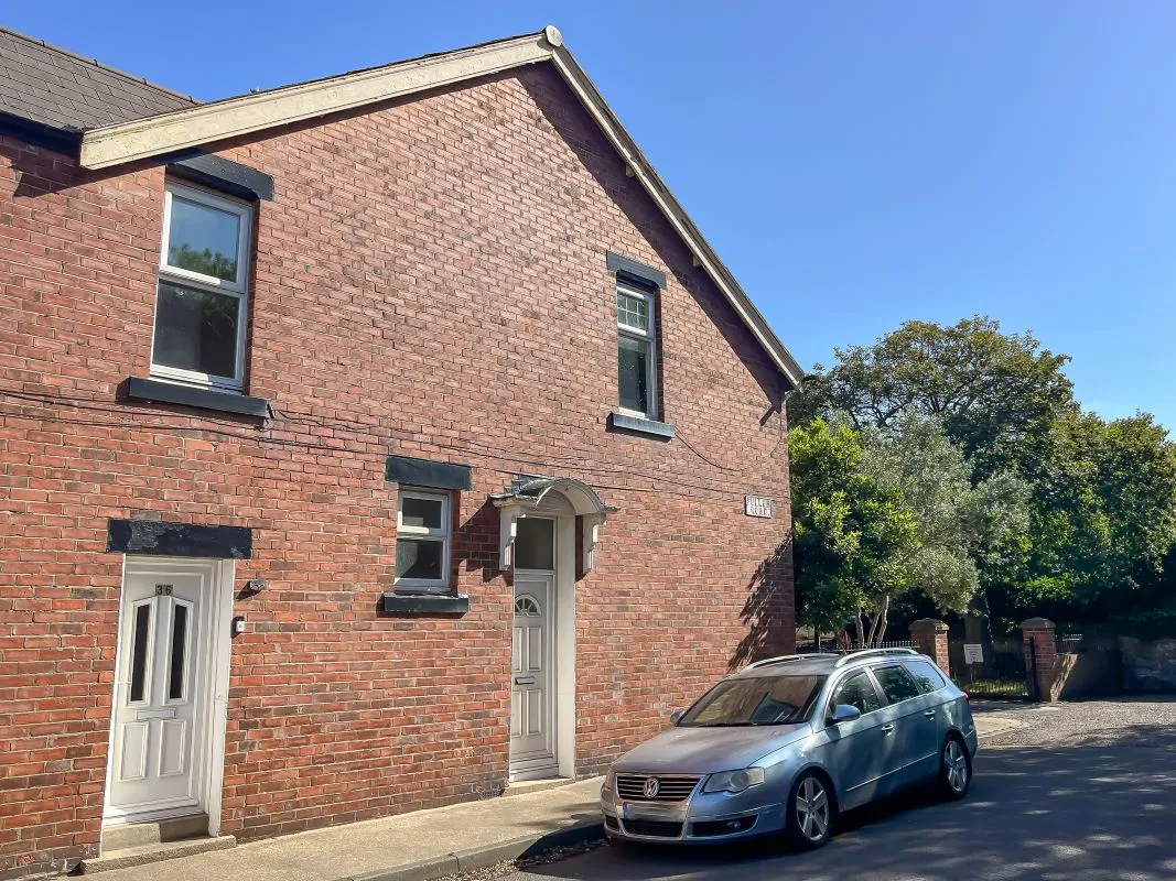 Sunderland, Tyne and Wear, SR2 8SF - Online Auctions