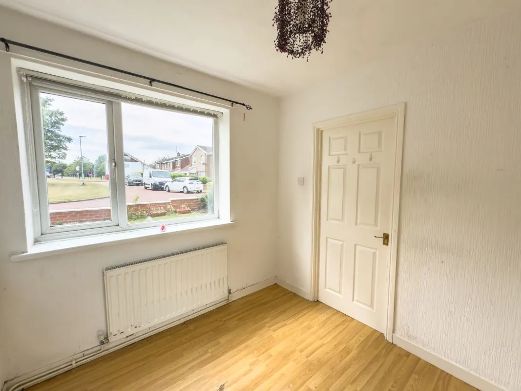 Gateshead, Tyne And Wear, NE10 8AH - Online Auctions
