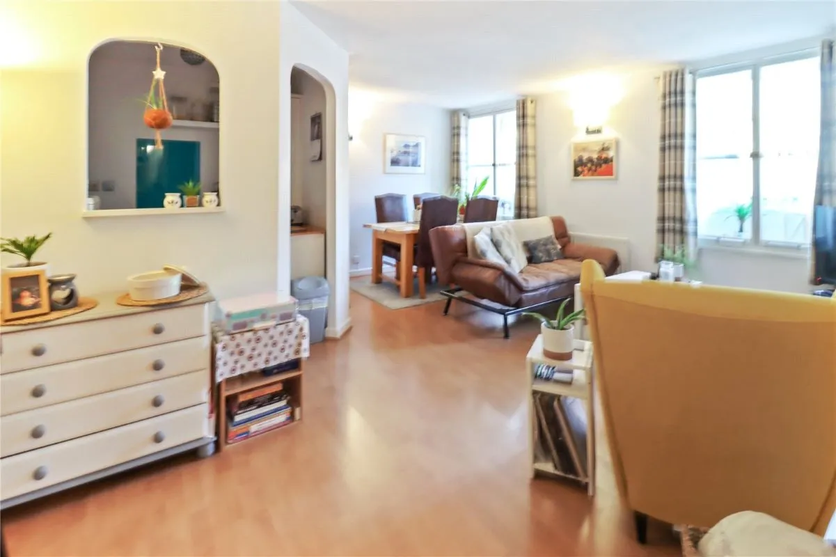 Deuchar House, Newcastle upon Tyne, Tyne and Wear, NE2 1XG - Online Auctions