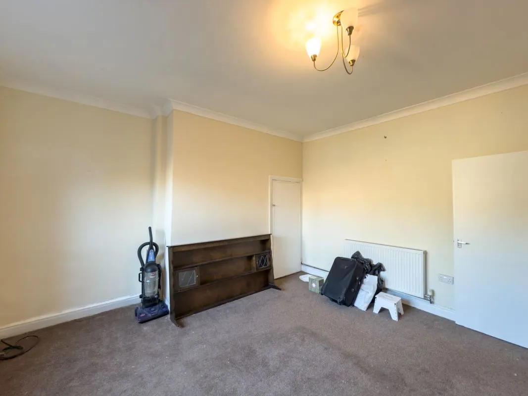 Hetton-Le-Hole, Houghton le Spring, Tyne And Wear, DH5 9DJ - Online Auctions