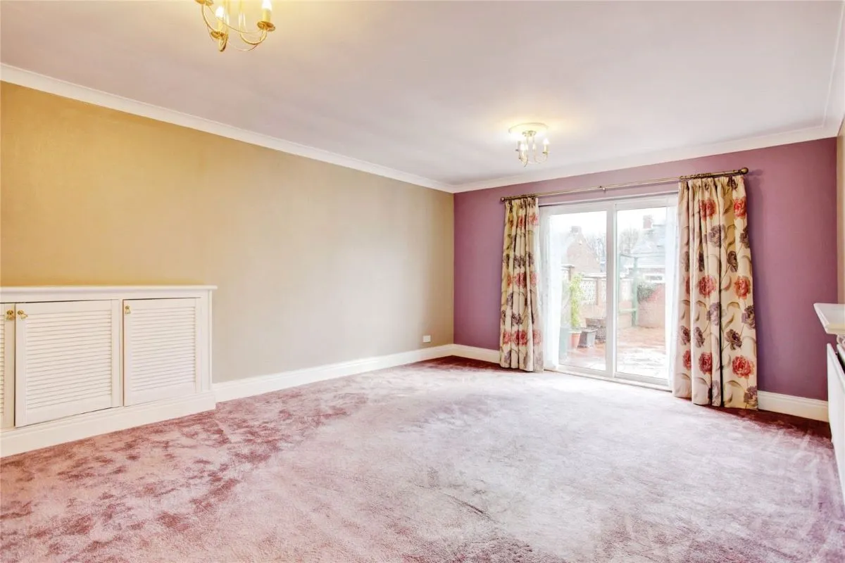Newcastle upon Tyne, Tyne and Wear, NE6 4HY - Online Auctions