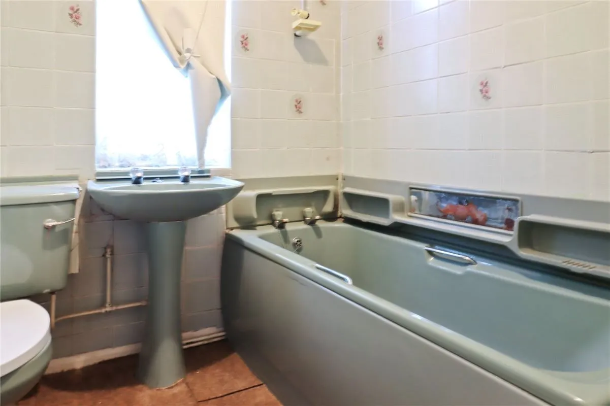 Wallsend, Tyne And Wear, NE28 8DW - Online Auctions