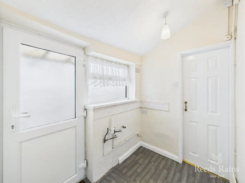 Bridlington, North Humberside, YO15 3DU - Online Auctions