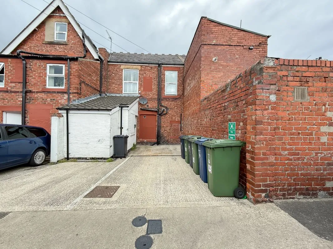 Crawcrook, Ryton, Tyne And Wear, NE40 4TX - Online Auctions