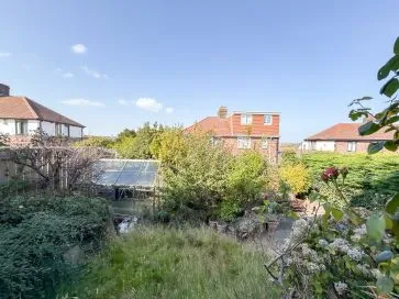 Property for Auction in North East - 44 Monkridge Gardens, Gateshead, Tyne and Wear NE11 9XE