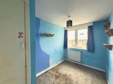 Property for Auction in North East - 32 Ewart Court, Newcastle upon Tyne, Tyne and Wear NE3 2LB