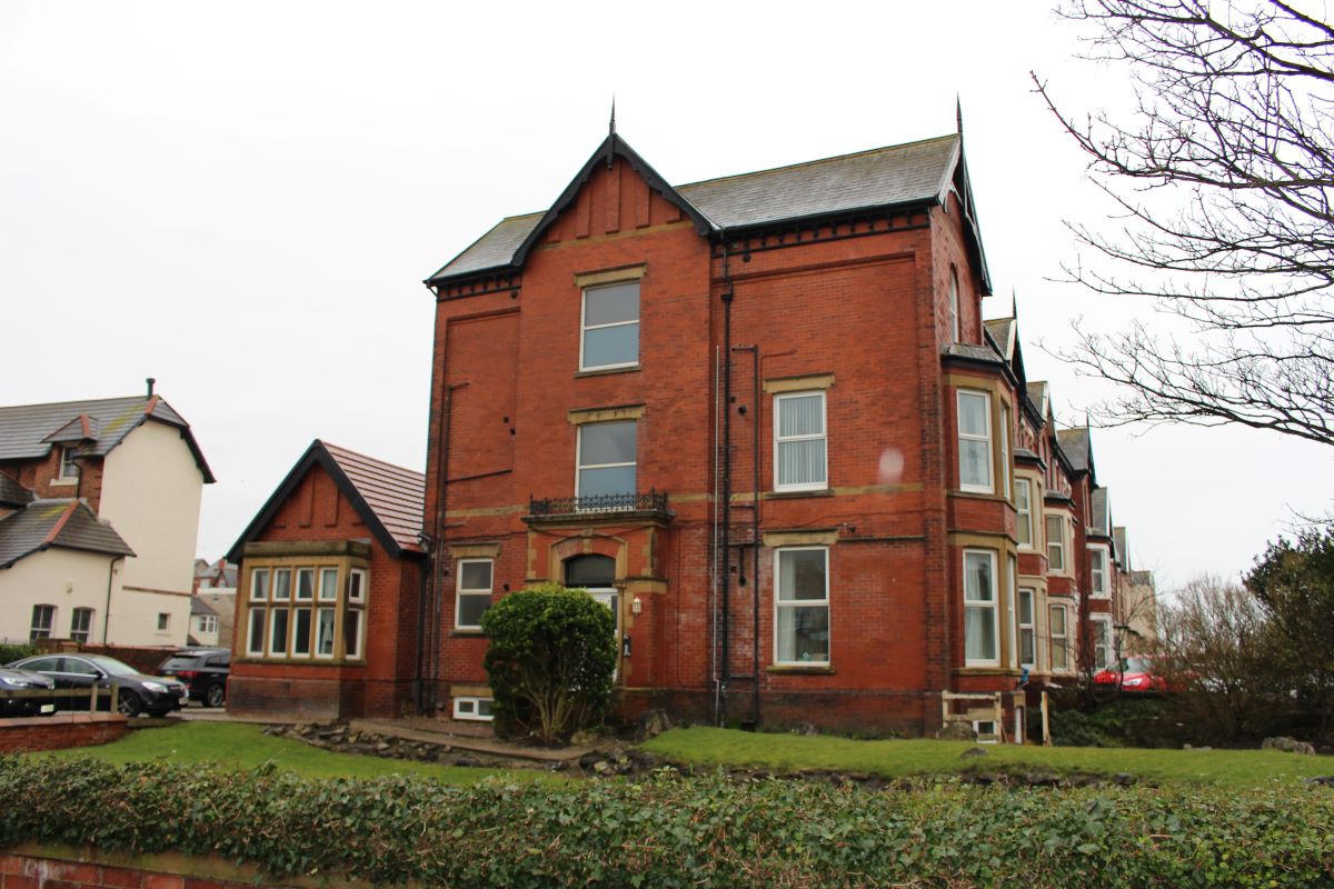 Lytham St Annes, Lancashire, FY8 1NE - Online Auctions
