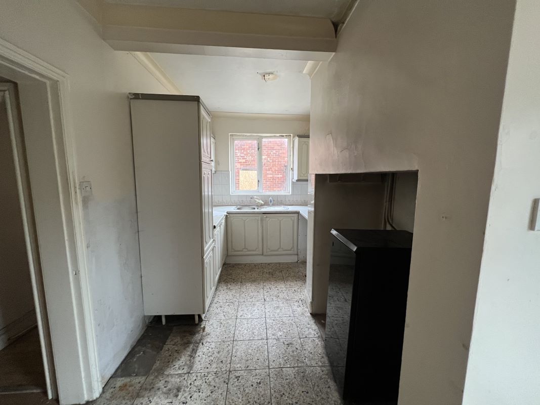 Mill Lane, South Kirkby, Pontefract, West Yorkshire, WF9 3EZ - Online Auctions