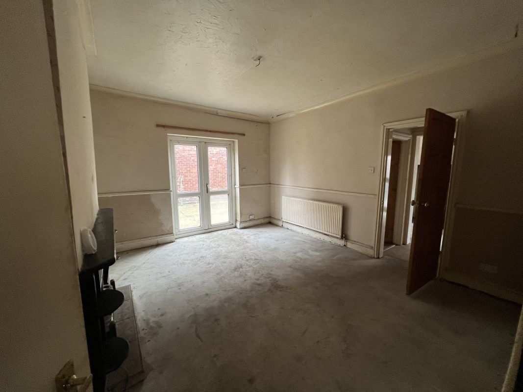 Mill Lane, South Kirkby, Pontefract, West Yorkshire, WF9 3EZ - Online Auctions