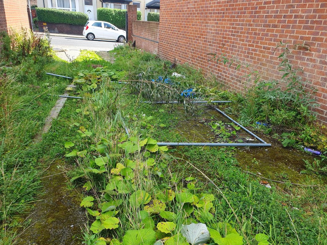 West Riding Cottage, Rawmarsh Hill, Rotherham, South Yorkshire, S62 6EX - Online Auctions