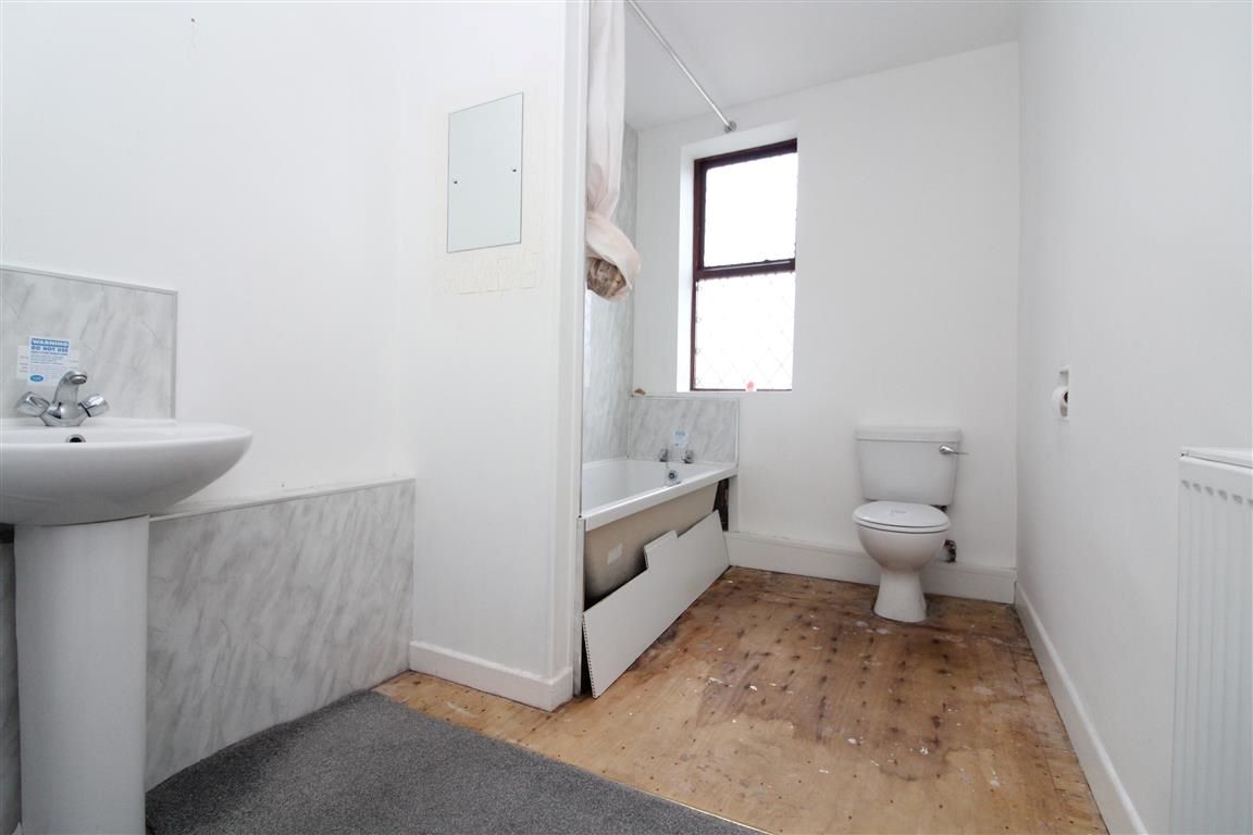 Ashton-On-Ribble, Preston, Lancashire, PR2 1DL - Online Auctions