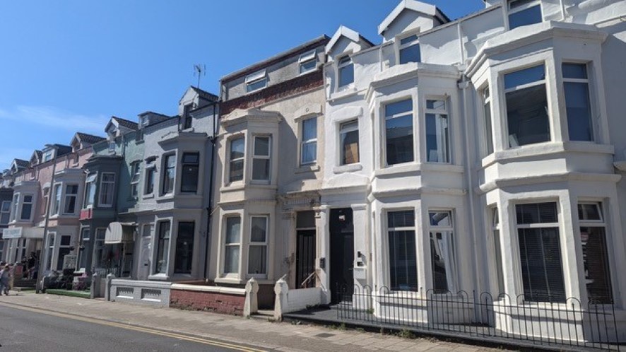 Property for Auction in North West - 42 Hull Road, Blackpool, Lancashire FY1 4QB