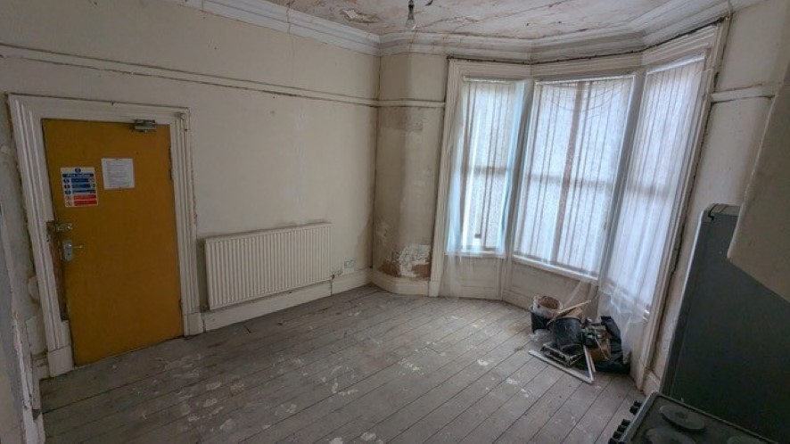 Property for Auction in North West - 42 Hull Road, Blackpool, Lancashire FY1 4QB