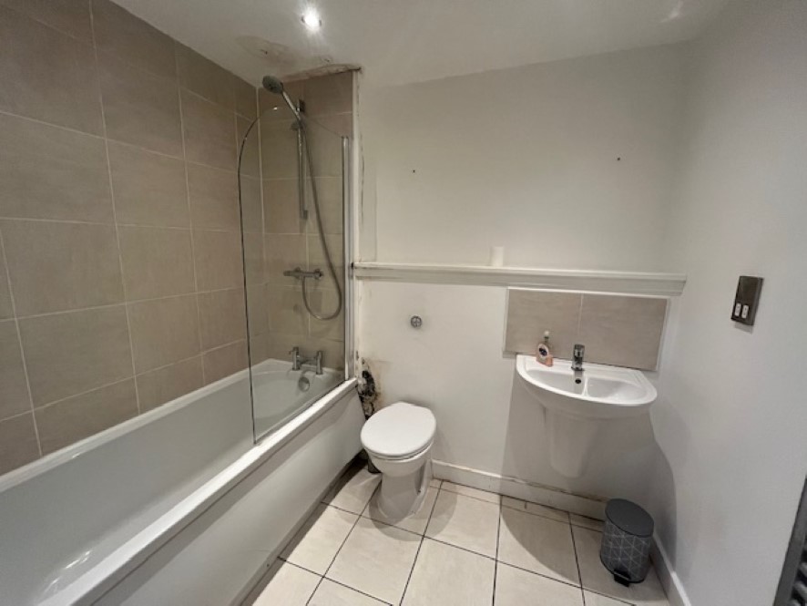 Property for Auction in North West - Apartment 82, 26 Pall Mall, Liverpool, Merseyside L3 6AG