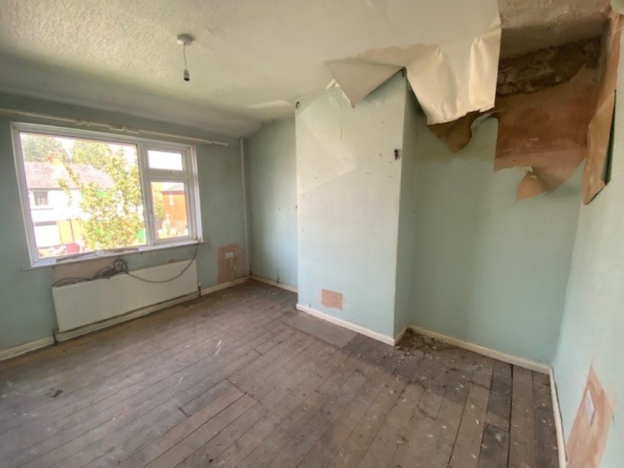 Property for Auction in North West - 73 North Avenue, Farnworth, Bolton, Greater Manchester BL4 0BW